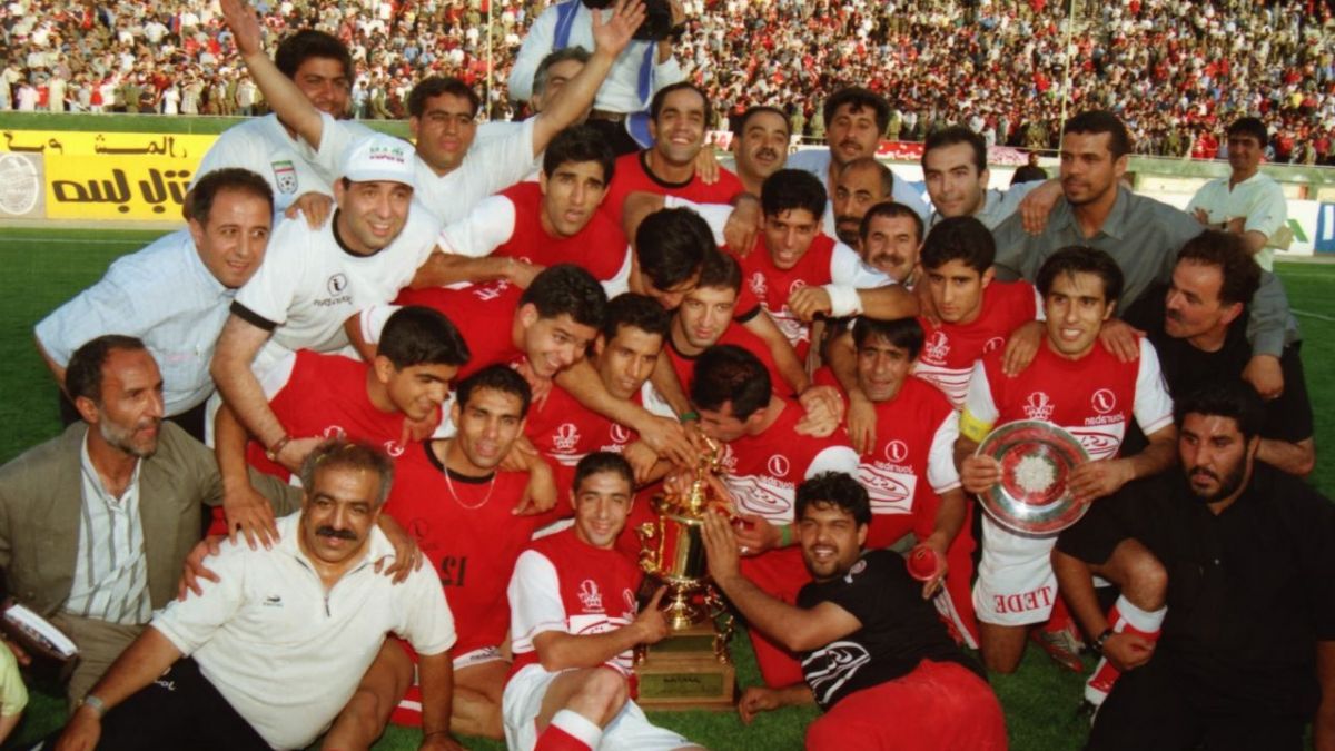 تمام شگفتی‌های فوتبال ایران در هفته‌های پایانی لیگ/ پرسپولیس دوباره قهرمانی را از استقلال می‌گیرد؟