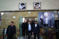 بازدید وزیر ورزش و جوانان از اردوی تیم بوکس امید