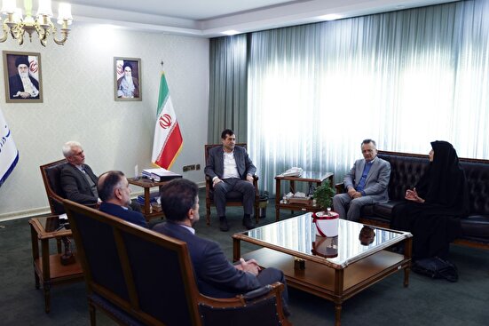 دیدار رئیس فدراسیون زورخانه‌ای با وزیر ورزش و جوانان