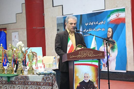 تیم خراسان رضوی و خوزستان کاپ قهرمانی پاراوزنه برداری را به خانه برد