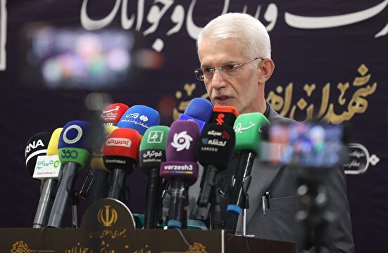 اسبقیان: مشکلات فشنگ و اسلحه برای ورزشکاران آزاردهنده است/ پیگیر تعلیق بدنسازی هستیم