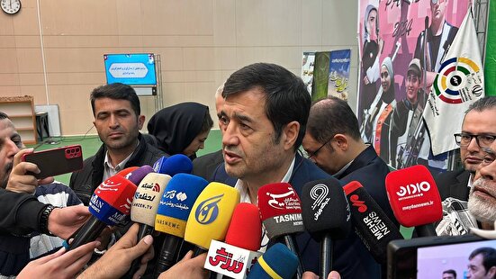 دنیامالی: قوانین و نظم داخلی و جهانی باید به دقت در فوتبال رعایت شوند/ ورزشکاران ذهن‌شان را از فضای مجازی دور کنند