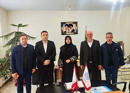 دیدار نایب رئیس فراکسیون ورزش مجلس با اینچه درگاهی