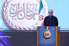 پزشکیان: باید قله‌های بلند را هدف بگیریم/ دنیامالی: ۳۷ بار پرچم کشورمان در پاریس به اهتزاز درآمد