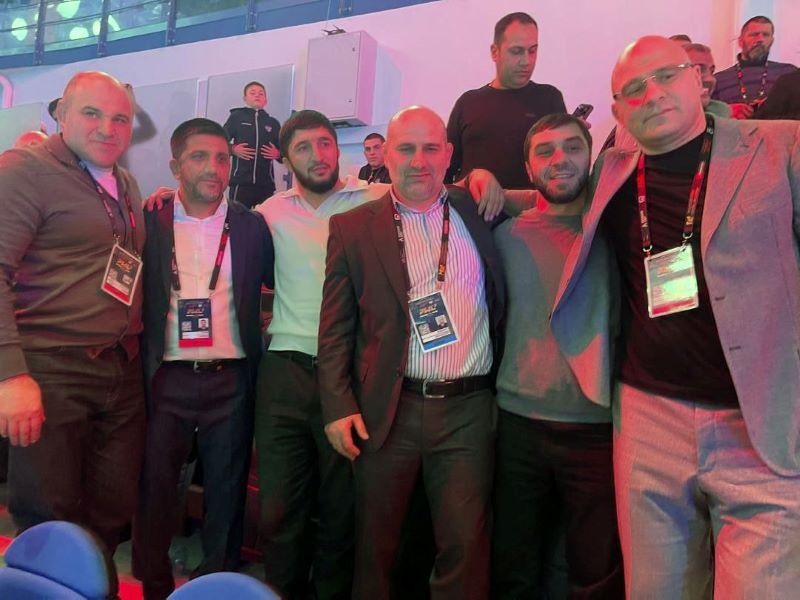 عکس| قهرمانان دیروز و روسای امروز در کنار هم عکس| قهرمانان دیروز و روسای امروز در کنار هم