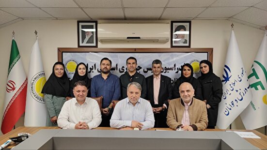 بررسی فعالیت‌های سافت‌تنیس با حضور رییس فدراسیون