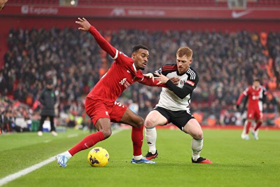 تساوی مجدد لیورپول و تاتنهام در لیگ برتر انگلیس