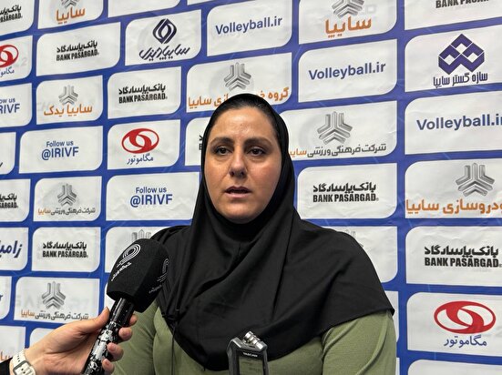 رشیدی: قراردادهای بالا حق بازیکنان  ملی‌پوش است/ به جنگندگی بازیکنانم افتخار می‌کنم