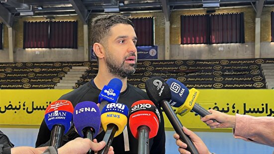 برخورداری: قرارداد‌های ما در اروپا اصلا با ایران قابل قیاس نیست! + فیلم