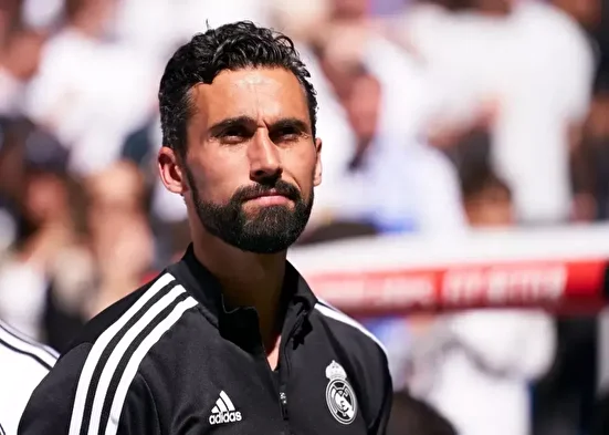 مدافع سابق جانشین آلونسو در رئال مادرید