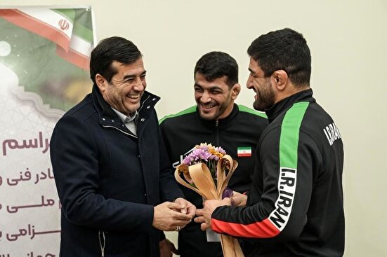 دنیامالی: آزادی فقط تعویض صندلی نیست؛ بازسازی اساسی تا پایان لیگ + فیلم