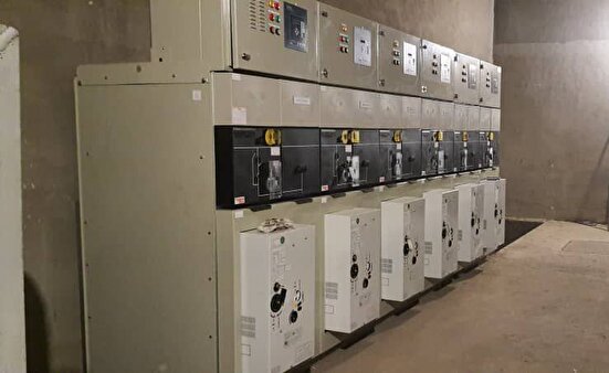 نوسازی پست برق مجموعه ورزشی آزادی