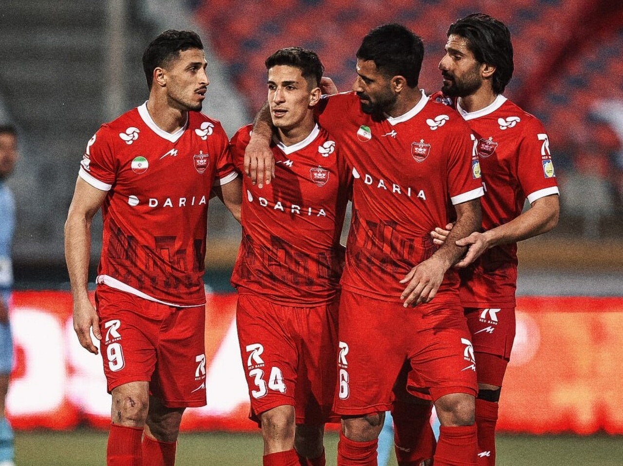 جوان اول پرسپولیس دست اوسمار را گرفت/ سرخ‌ها ول‌کن صدر نیستند