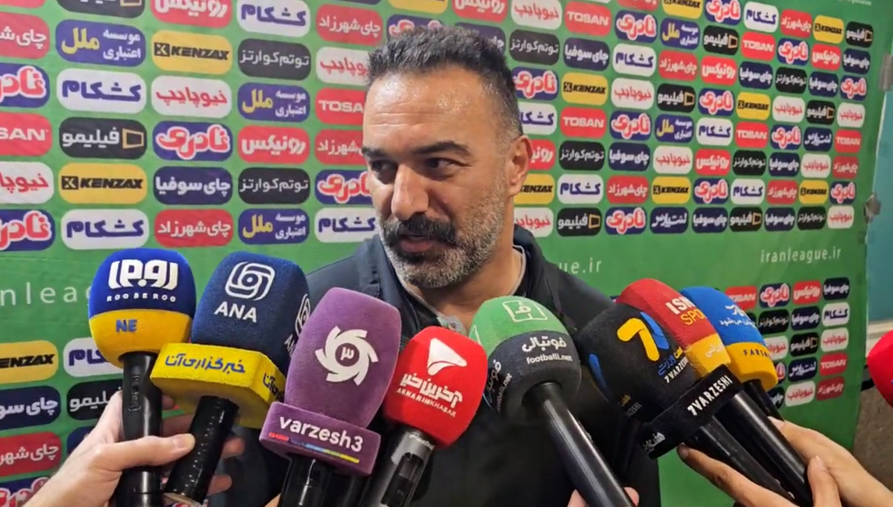 عمران‌زاده: به خاطر جوانی بازیکنمان 10 نفره شدیم