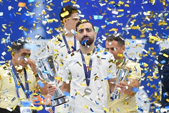 احمدعباسی: ایران طبق معمول قهرمان آسیا شد/ روحیه تیمی راز قهرمانی ما بود