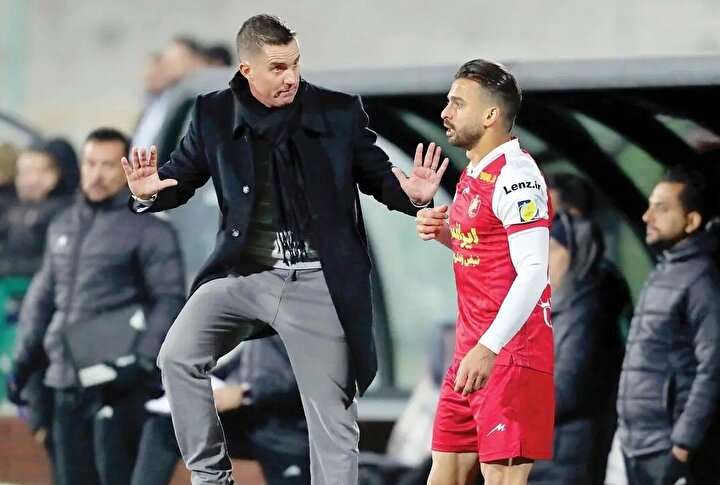 پُر هیاهو و پُر اشتباه؛ محبوب اوسمار، پاشنه آشیل پرسپولیس!