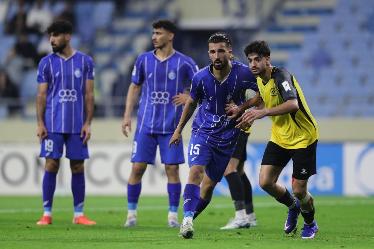 کار سخت استقلال برای صعود / خط دفاعی، کماکان پاشنه آشیل تیم ساپینتو