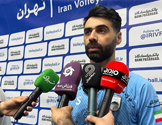 کاپیتان والیبال چادرملو: بازیکن خارجی پیکان ستاره بود/ امیدوارم جنبه داشته باشند!
