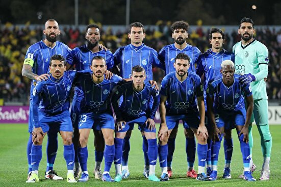 سید صالحی: فرعباسی کمر استقلال را شکست/ استرس بازیکنان مشهود بود!