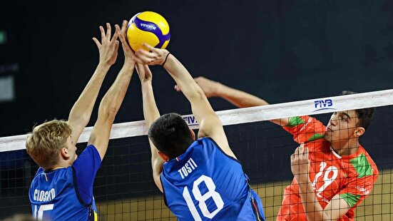 حضور پوریا یلی در چادرملو اردکان؛ چرا این بازیکن نام‌آشنا به ایران برگشت؟