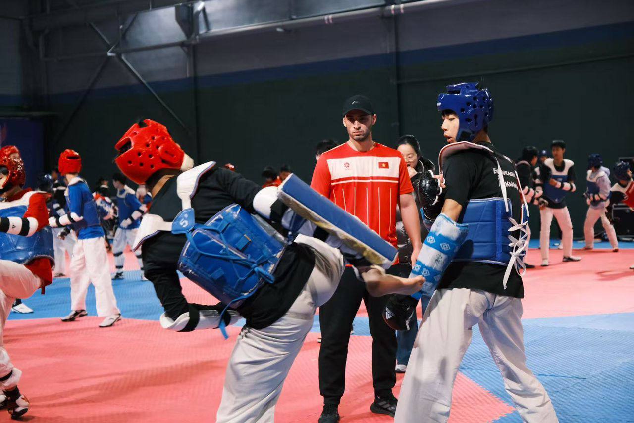 لطفااااااااااااااااااا یکشنبه 3 اسفندماه برود//////////از نایب‌قهرمانی در سیگنز تا هدایت اندونزی؛ حیدری: برنامه‌ریزی، شرط موفقیت در شرق آسیا است