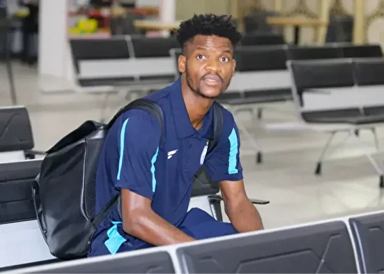 اندونگ: در استقلال می‌مانم+ عکس