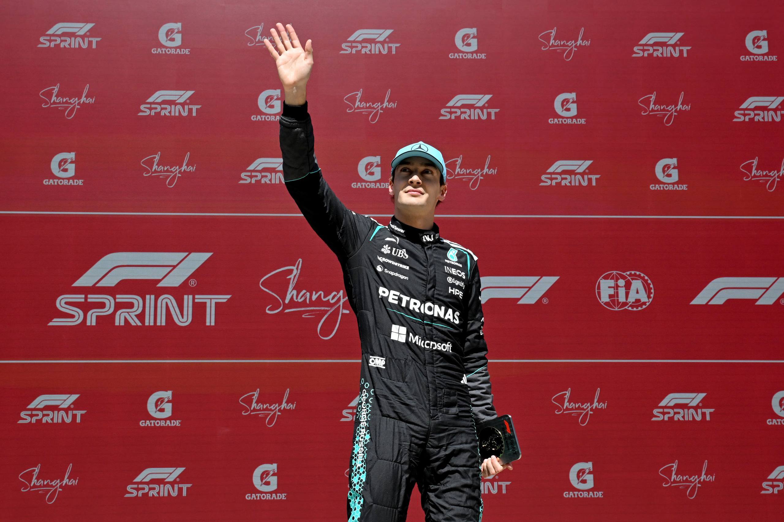 پیروزی جورج راسل در اسپرینت فرمول یک چین/ مرسدس برترین تیم میدان شد