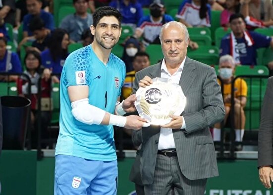 تماس رئیس فدراسیون با دروازه‌بان تیم ملی بعد از بمباران منزل مسکونی