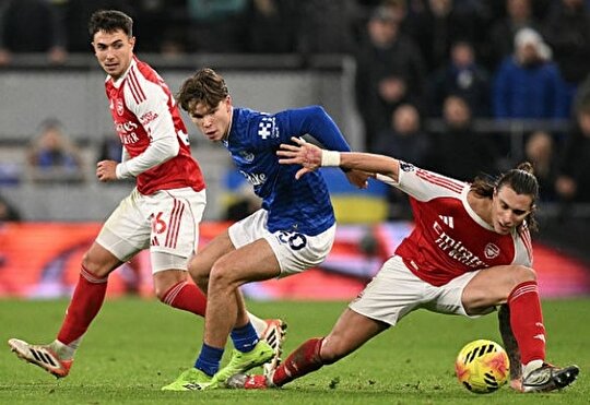 برد شیرین آرسنال مقابل اورتون؛ چلسی دور و دورتر از سهمیه UCL