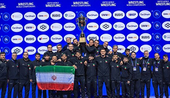 فدراسیون کشتی جوایز مدال‌آوران خود را پرداخت کرد