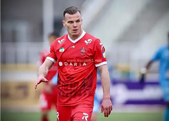 هزینه سنگین و بدون خروجی؛ کارنامه پرحاشیه مدافع ۸۰۰هزار دلاری پرسپولیس