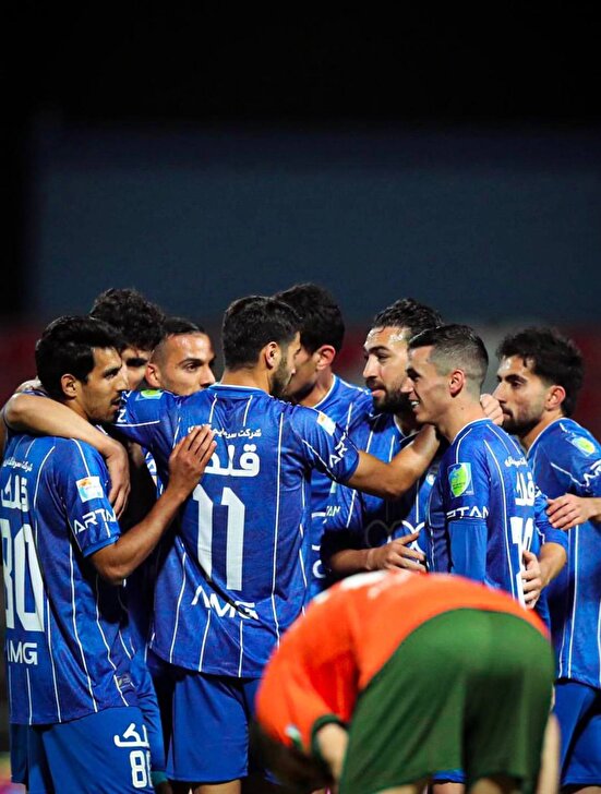 اعلام ترکیب استقلال مقابل فجرسپاسی / سهراب در سودای نخستین برد