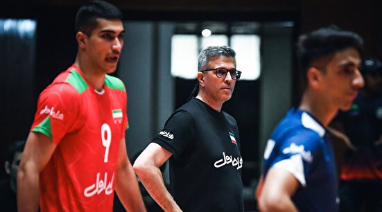 مومنی‌مقدم ۲۰ والیبالیست را به اردوی دوم دعوت کرد