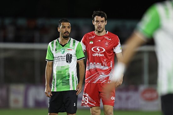 کرمانشاهی: بازیکن پرسپولیس مقابل فحاشی‌ها، کشاله خودش را نشان نداد!