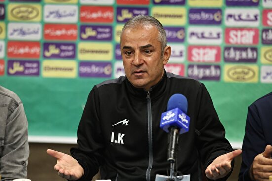 کارتال: می‌توانستیم فصل را با نایب‌قهرمانی به پایان برسانیم/ مذاکره با بازیکنان کار کثیفی است