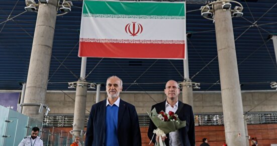 کادر فنی تیم ملی والیبال کامل می شود؛ پیاتزا پنج‌شنبه شب در تهران