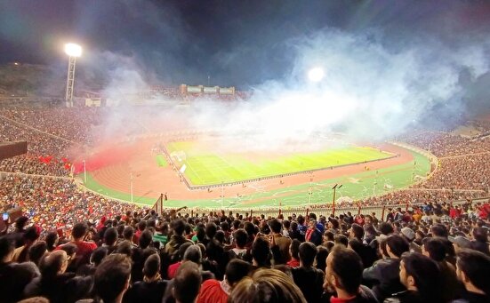 قهرمانی تراکتور اسیر کج سلیقگی و بی تدییری/ جشن سرد شد