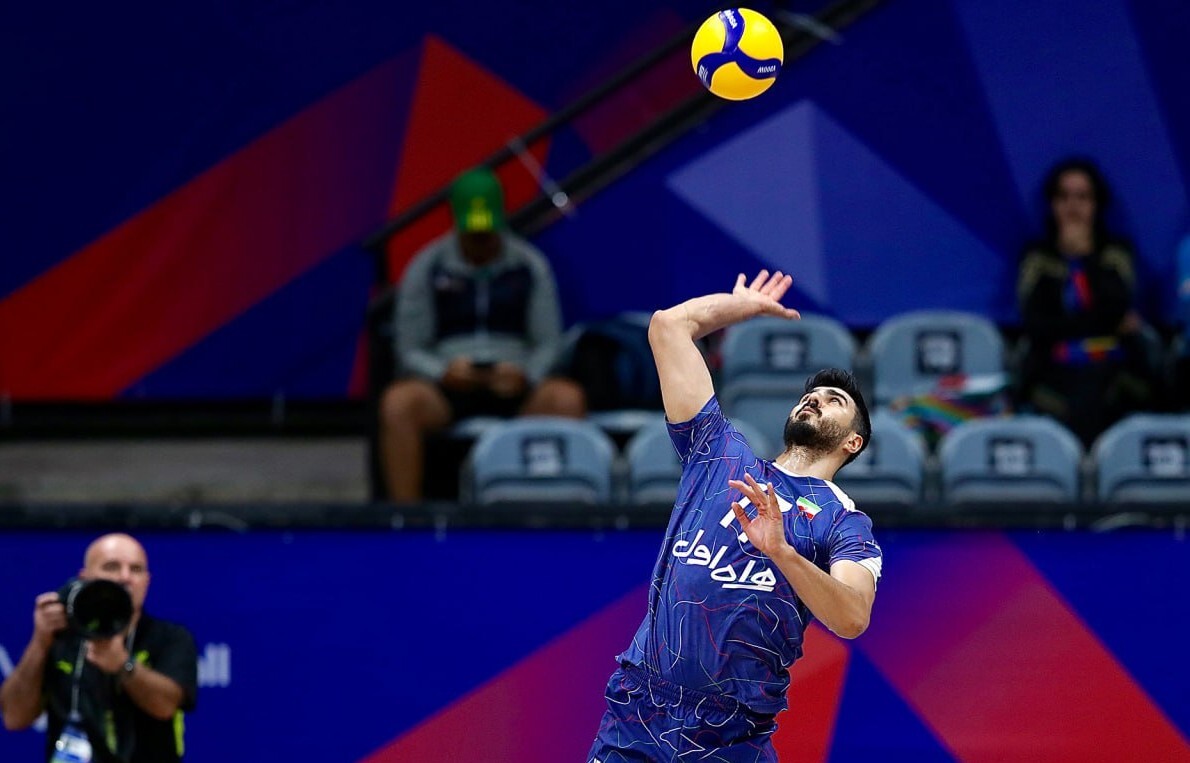 اختصاصی///حدادی: صالحی قادر به همراهی تیم ملی در لیگ ملتها نیست/ تمرینات سنگین داریم اما ریکاوری مناسبی برای بازیکنان در نظر گرفتیم اختصاصی///حدادی: صالحی قادر به همراهی تیم ملی در لیگ ملتها نیست/ تمرینات سنگین داریم اما ریکاوری مناسبی برای بازیکنان در نظر گرفتیم