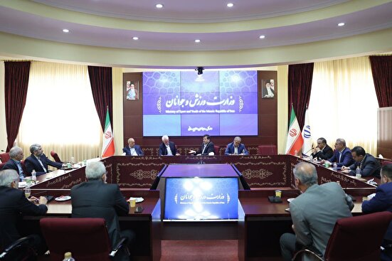 نشست وزارت ورزش با باشگاه‌ها؛ سامان‌دهی نقل‌وانتقالات در دستور کار
