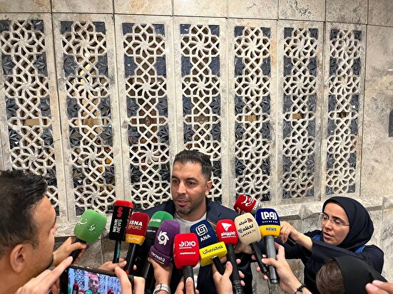 علیزاده: باید به پیاتزا  و کادر فنی زمان دهیم
