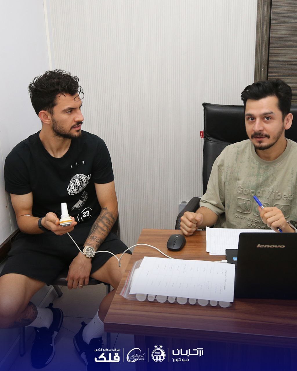 استقلالی‌ها به ایفمارک رفتند+ عکس