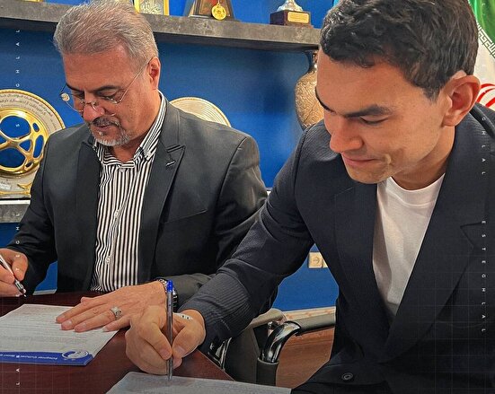 مدافع ملی‌پوش ازبکستان به استقلال پیوست