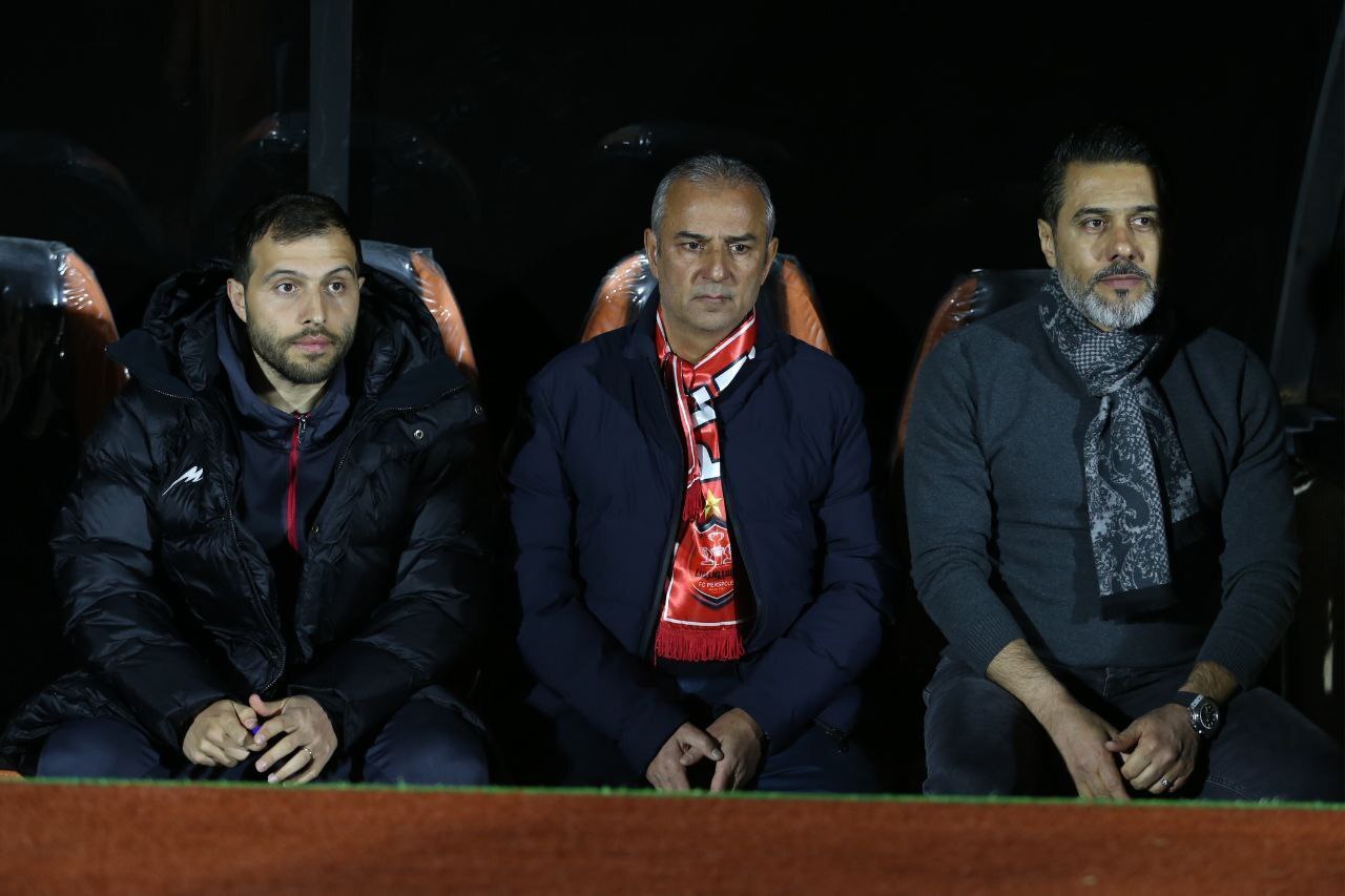 «منفعل» مثل آقا مدیر/ متعصب سرخها در این آشفته بازار پرسپولیس کجاست؟ «منفعل» مثل آقا مدیر/ متعصب سرخها در این آشفته بازار پرسپولیس کجاست؟