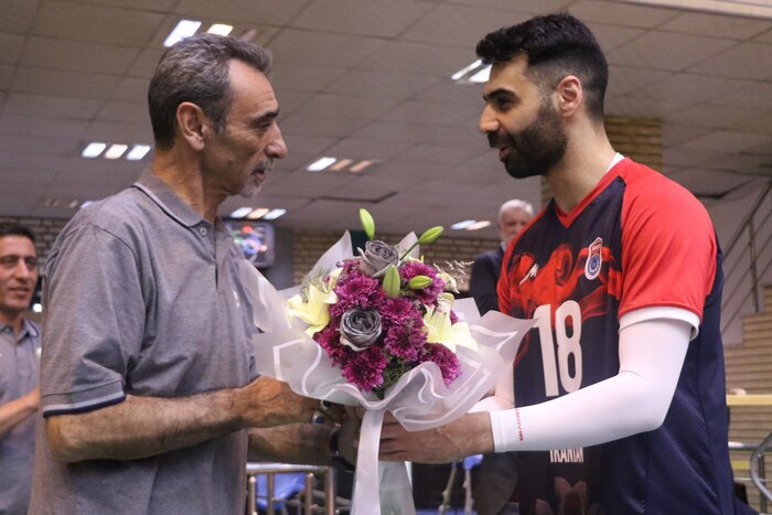 وادی: خوشبختانه تیم ملی دچار بازیکنسالاری نشده/ خانزاده و سعادت پدیده لیگ ملتها هستند وادی: خوشبختانه تیم ملی دچار بازیکنسالاری نشده/ خانزاده و سعادت پدیده لیگ ملتها هستند