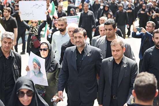حضور وزیر ورزش و جوانان در مراسم تشییع پیکر شهدای وطن
