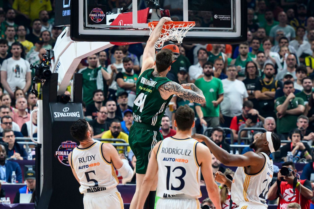 یوورلیگ در خطر؛ غول آمریکایی وارد میشود یوورلیگ در خطر؛ غول آمریکایی وارد میشود