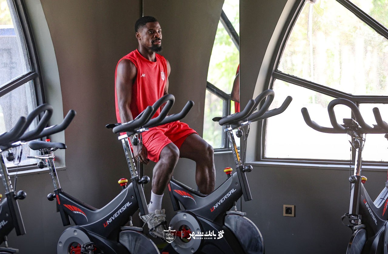 وضعیت بدنی بازیکنان پرسپولیس در آستانه لیگ برتر چگونه است؟+ عکس وضعیت بدنی بازیکنان پرسپولیس در آستانه لیگ برتر چگونه است؟+ عکس