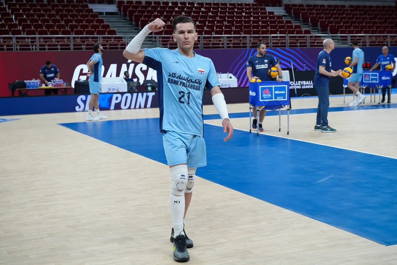 صالحی: پیاتزا هم ذهن بازیکنان را می‌خواند، هم عملکردشان را کنترل می‌کند