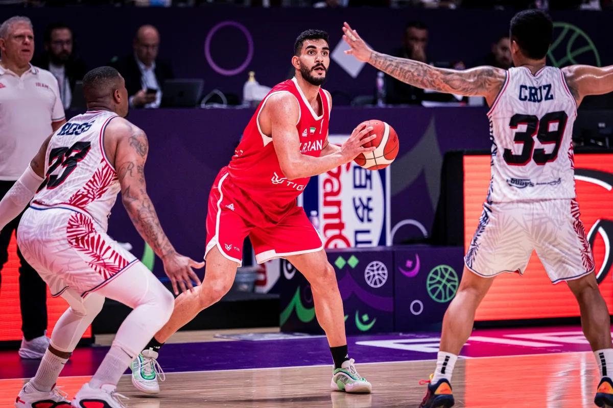 ضربه به تیم ملی بسکتبال؛ مصدومیت امینی و تردید برای بازی مقابل نیوزلند ضربه به تیم ملی بسکتبال؛ مصدومیت امینی و تردید برای بازی مقابل نیوزلند