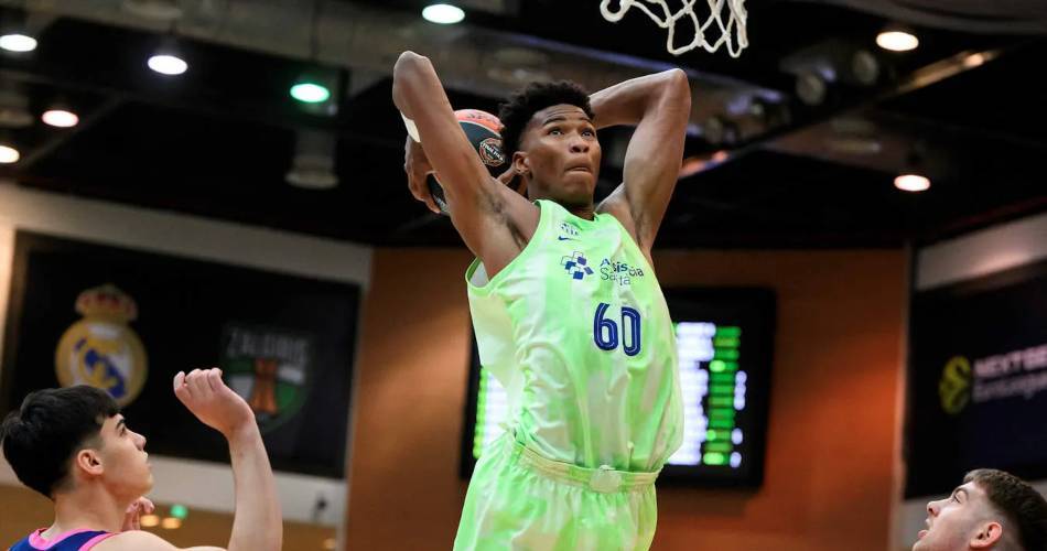 دابونه ۱۳ ساله؛ پدیده نوظهور بسکتبال جهان دابونه ۱۳ ساله؛ پدیده نوظهور بسکتبال جهان